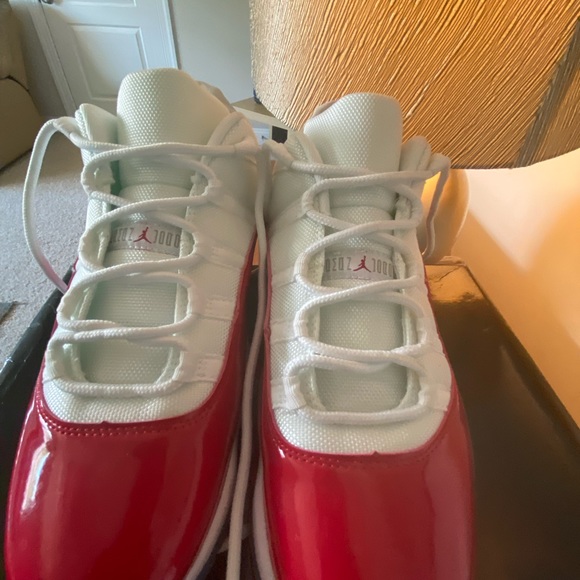 Retro cherry 11 lows selling for cheap if not sold I’ll keep - Picture 5 of 6